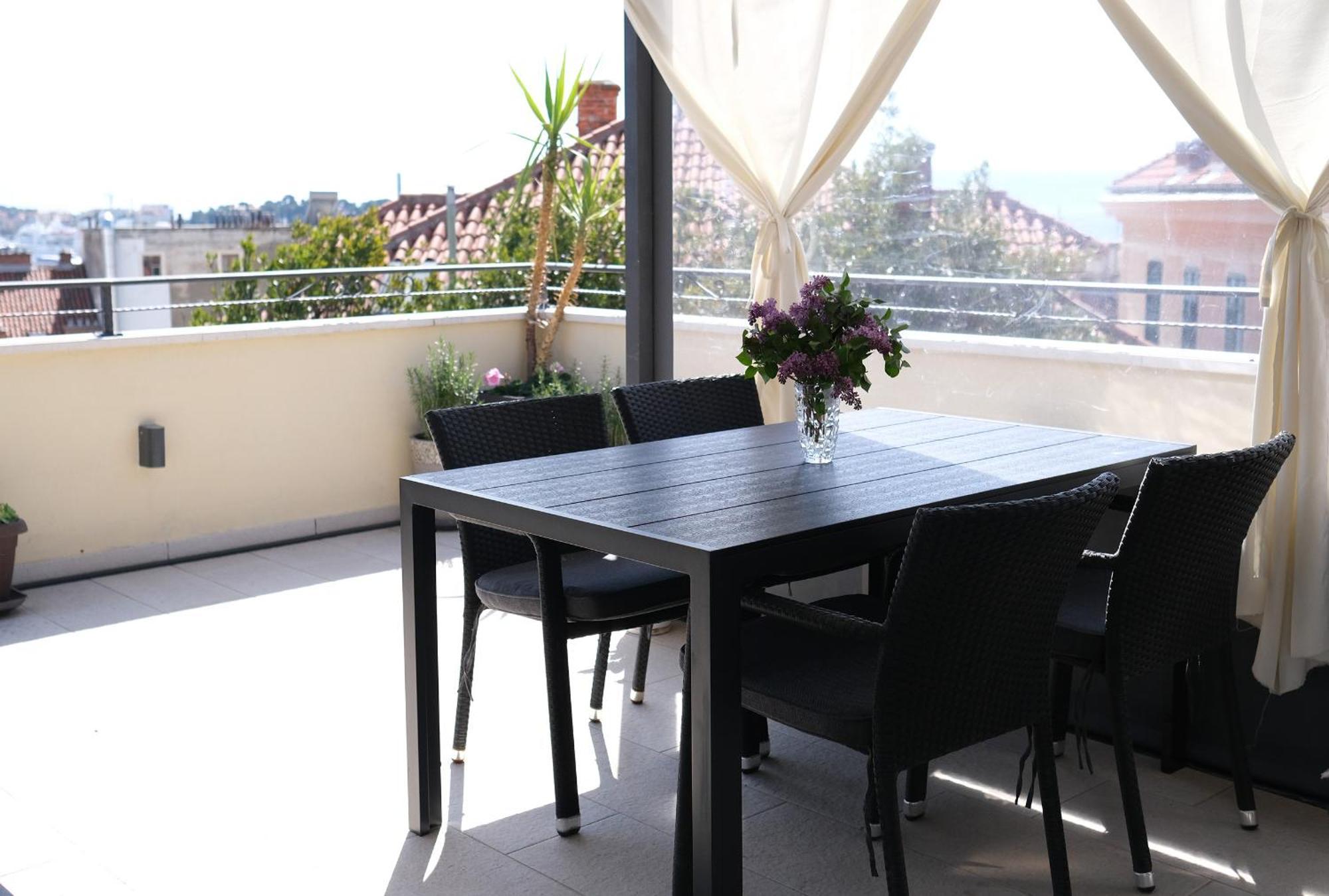 Prime Location Penthouse Apt With A Large Terrace Split Kültér fotó